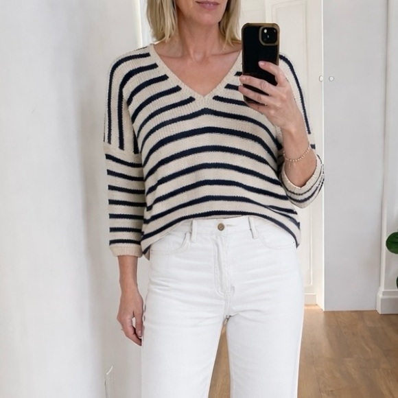 Vince Sweaters - Vince Linen Striped Sweater Navy Cream V-Neck Lightweight, XS